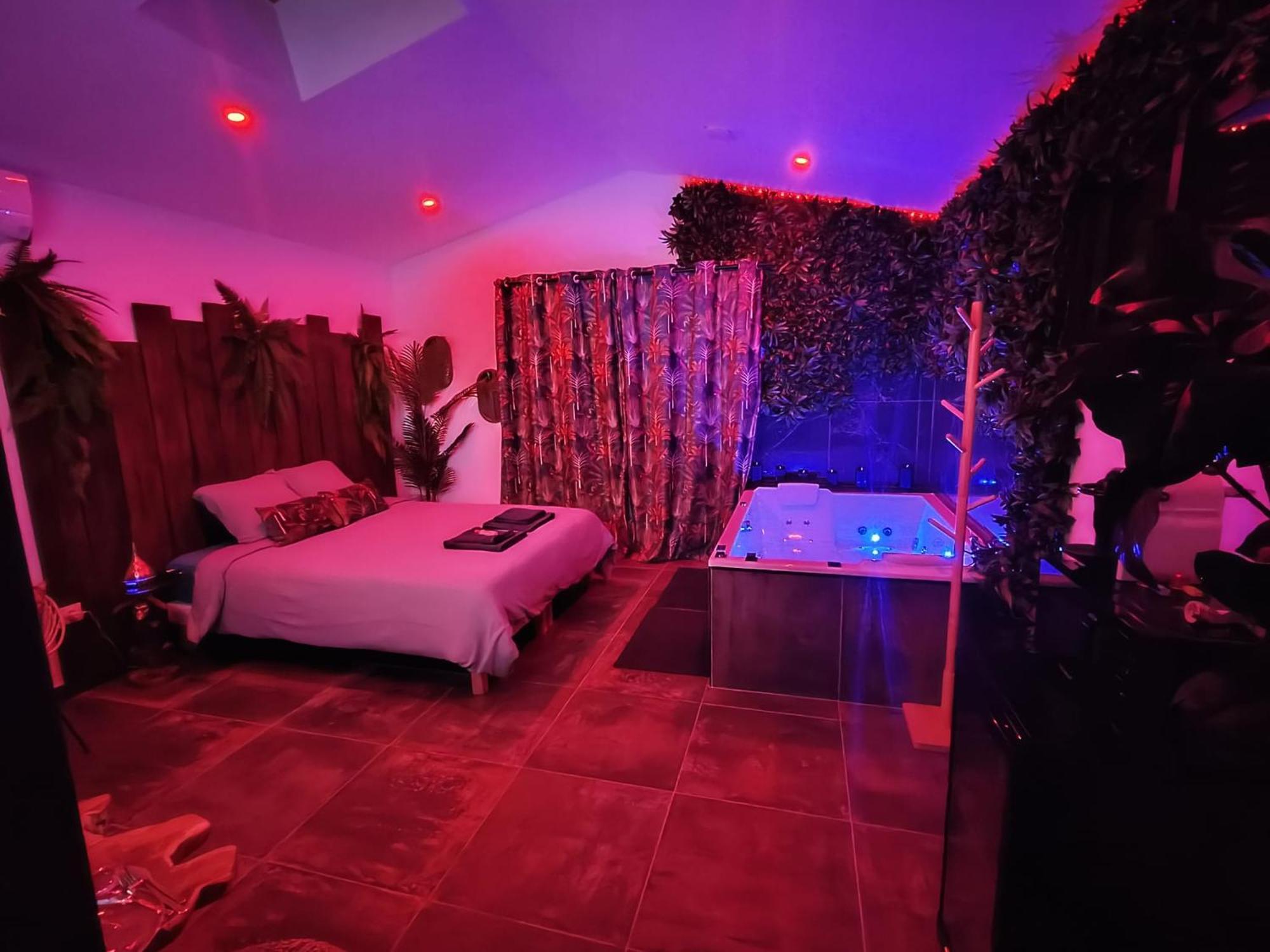 La Jungle Room Роньяк Екстер'єр фото
